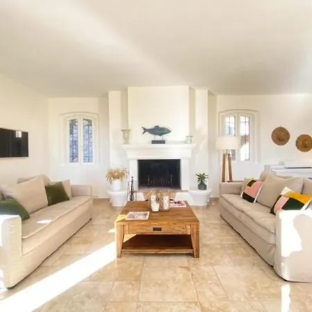 Вилла 4 Chambres Avec Piscine Et Vue Mer